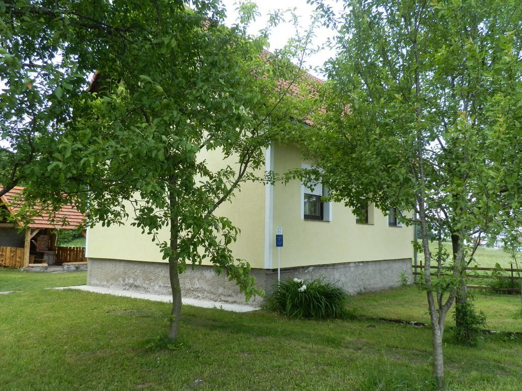 Holiday Home Lana Saborsko ห้อง รูปภาพ